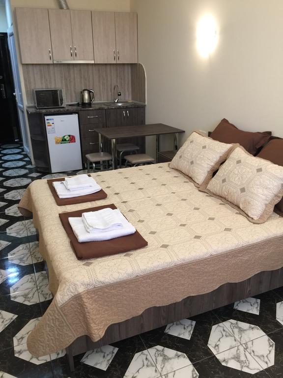 Apartment Maho Batumi Exterior foto